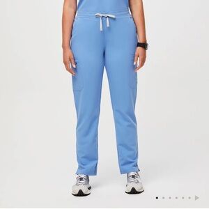 EUC FIGS Yola Skinny Scrub Pants size Medium